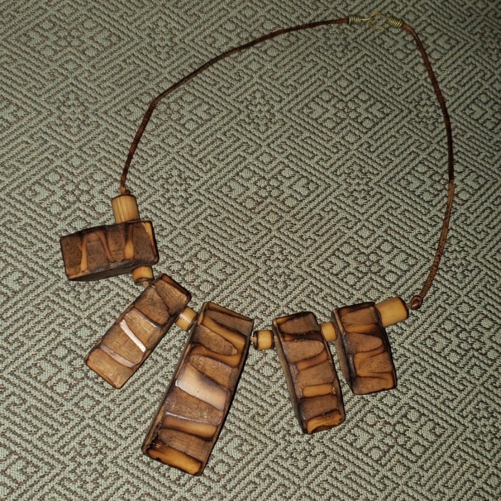 Bamboo necklace